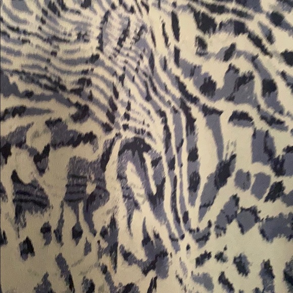 John Robert’s wrap dress - Picture 4 of 10